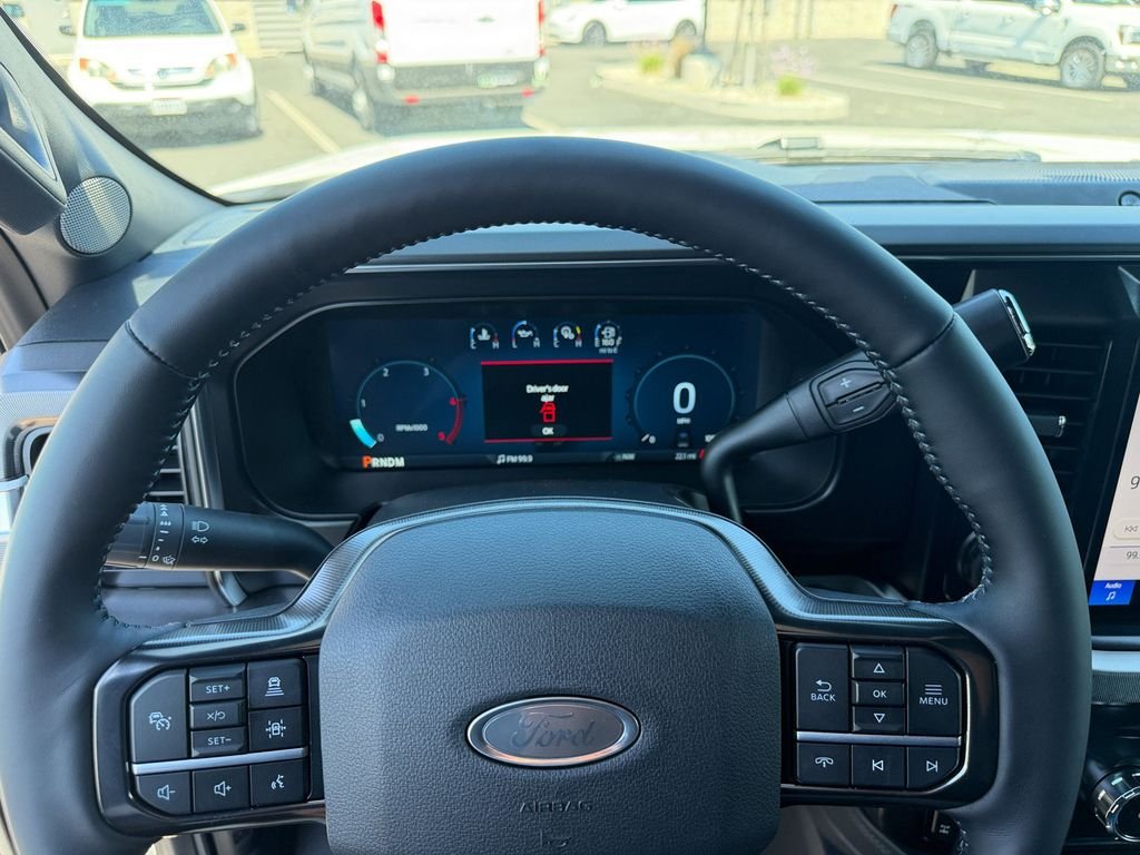 New 2026 Star White Metallic Tri-Coat Ford F-250® Platinum® image 19