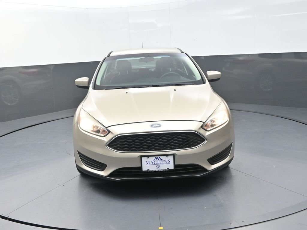 1FADP3F28JL328831