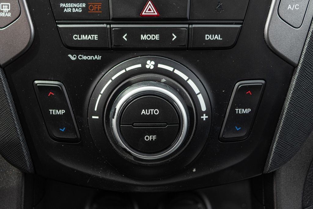 Used 2015 Silver Hyundai 2.0T image 20