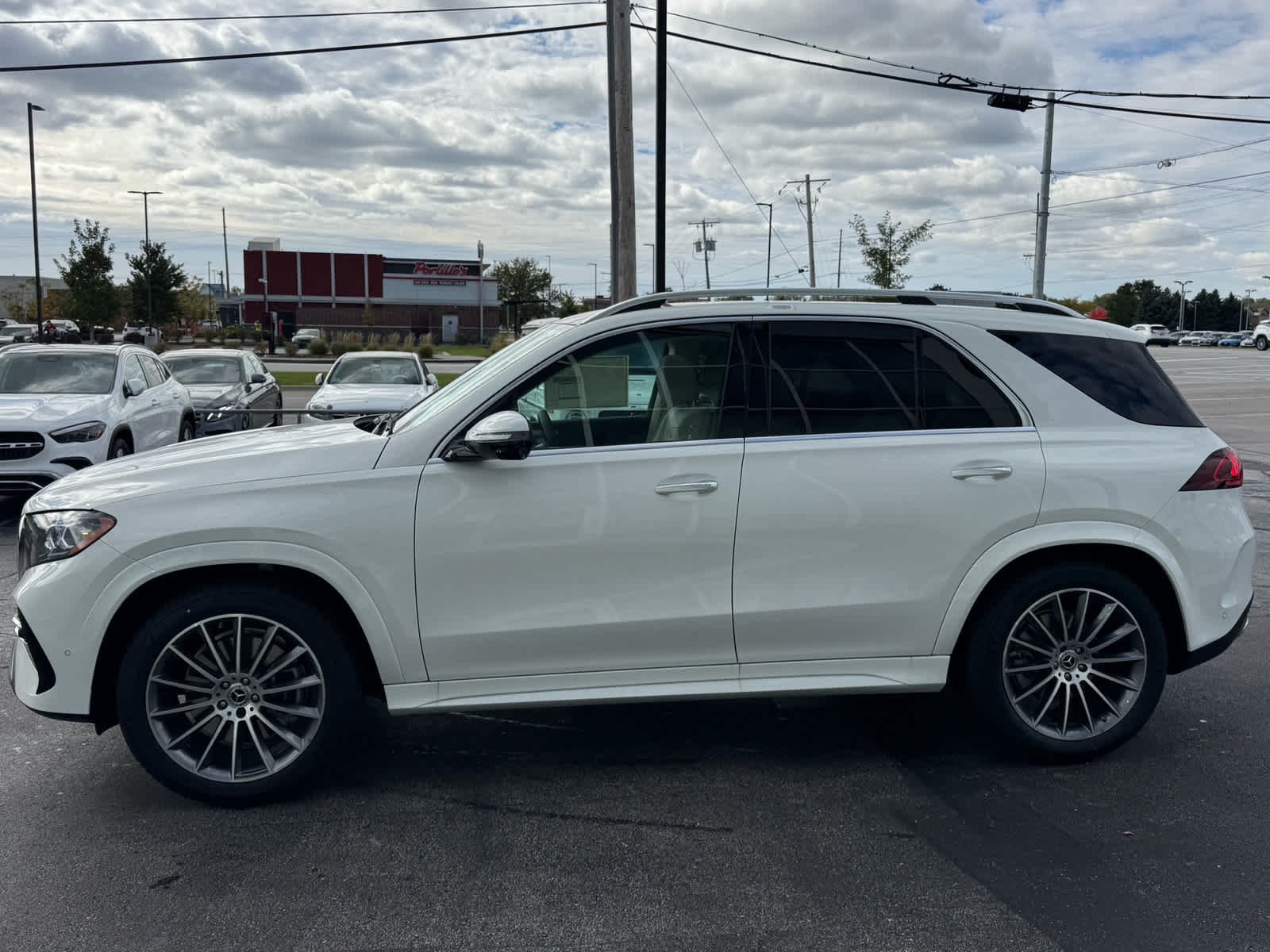 New 2027 Polar White Mercedes-Benz GLE 350 image 6