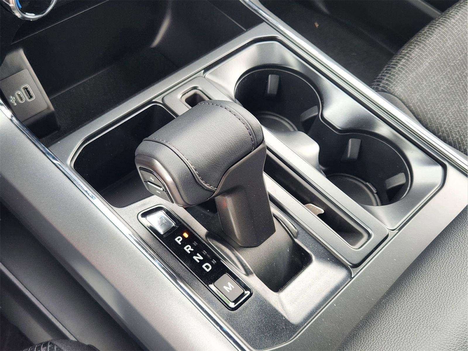 New 2026 Carbonized Gray Metallic Ford XLT image 14