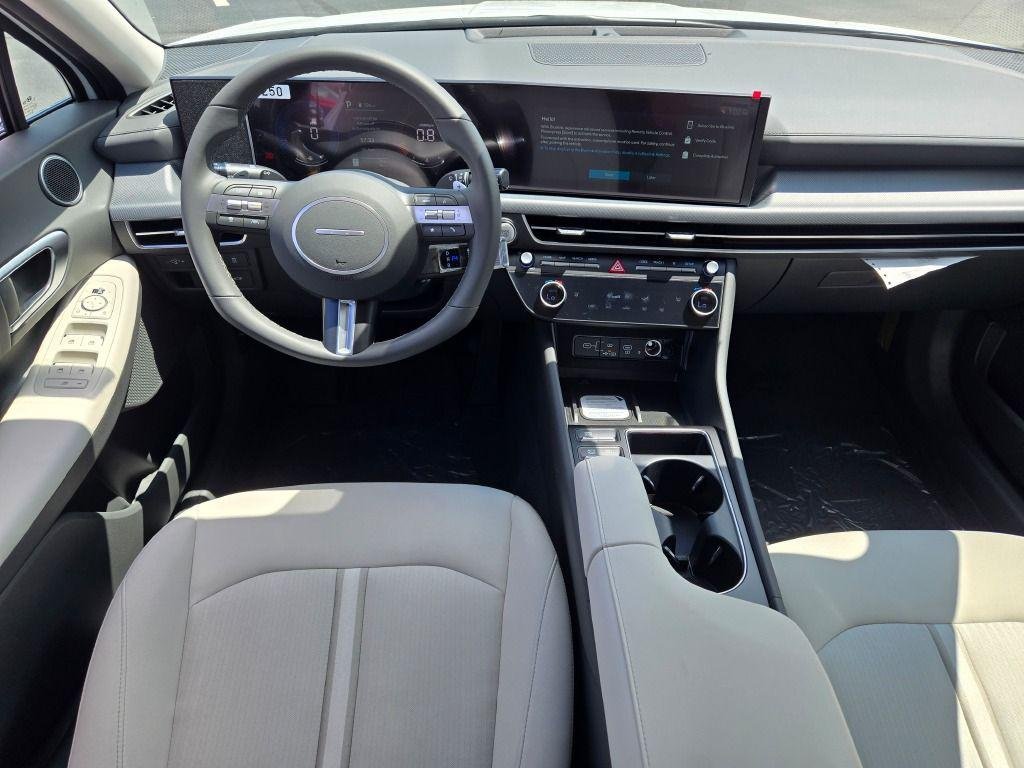 New 2026 White Hyundai SEL Sport image 17