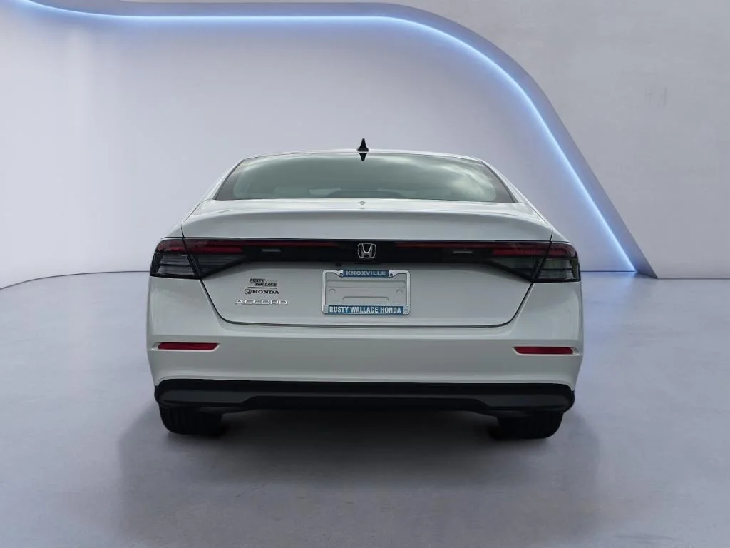 2025 Honda Accord SE - Photo 6