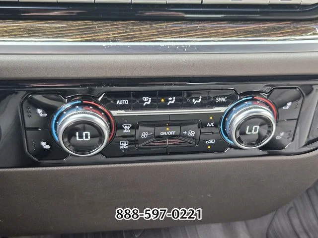 Used 2022 Quicksilver Metallic GMC SLE image 24
