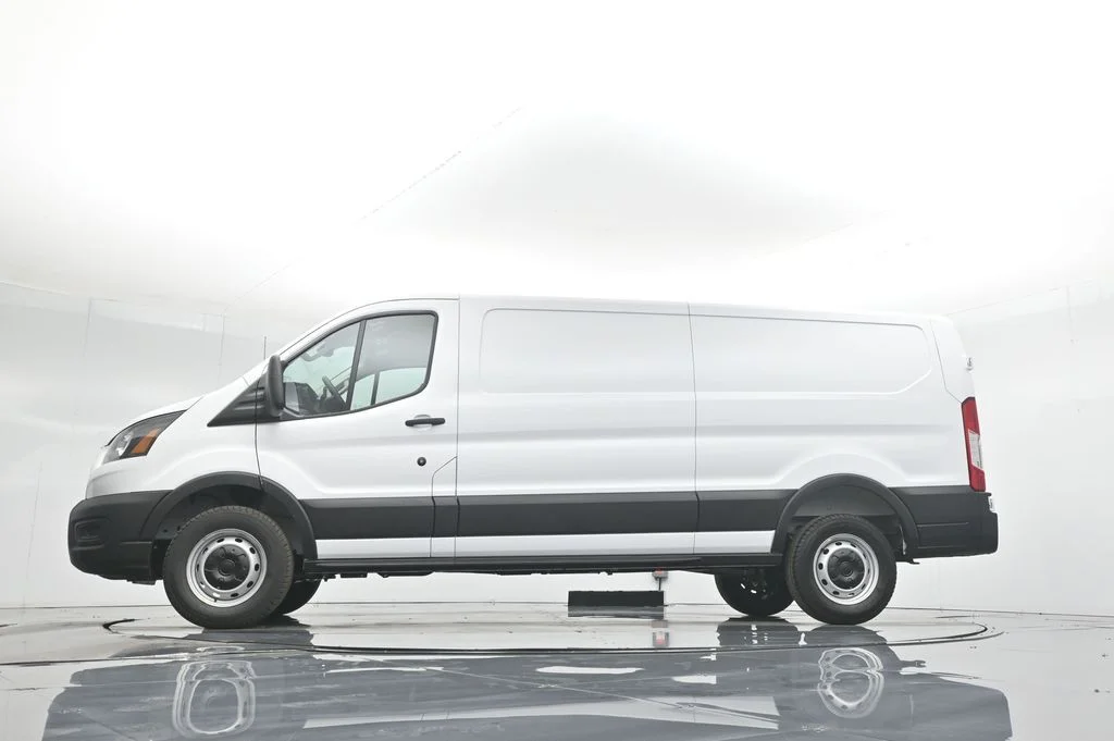 New 2026 White Ford Base image 7