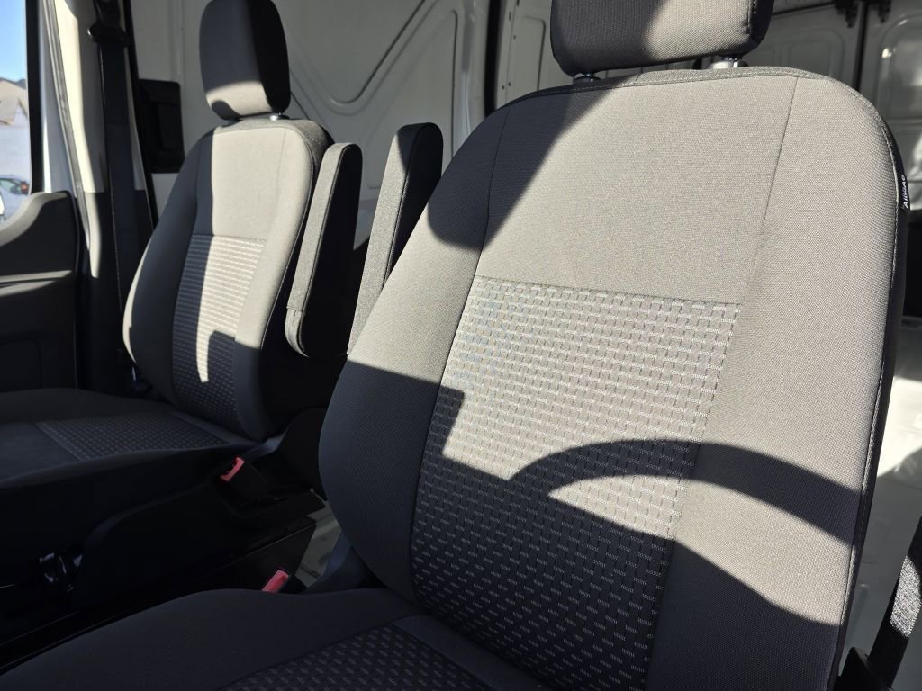 New 2026 Oxford White Ford XL image 30