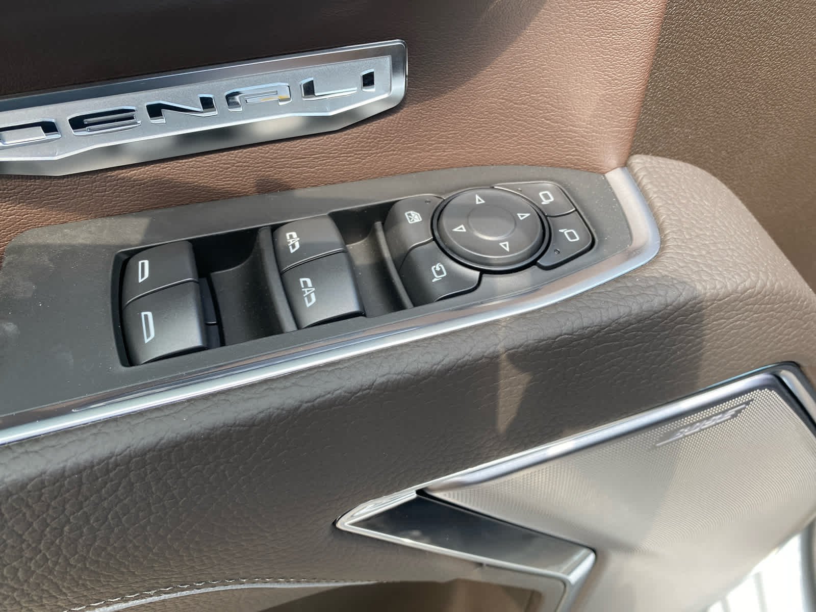 2026 GMC Sierra 1500 Denali - Photo 8