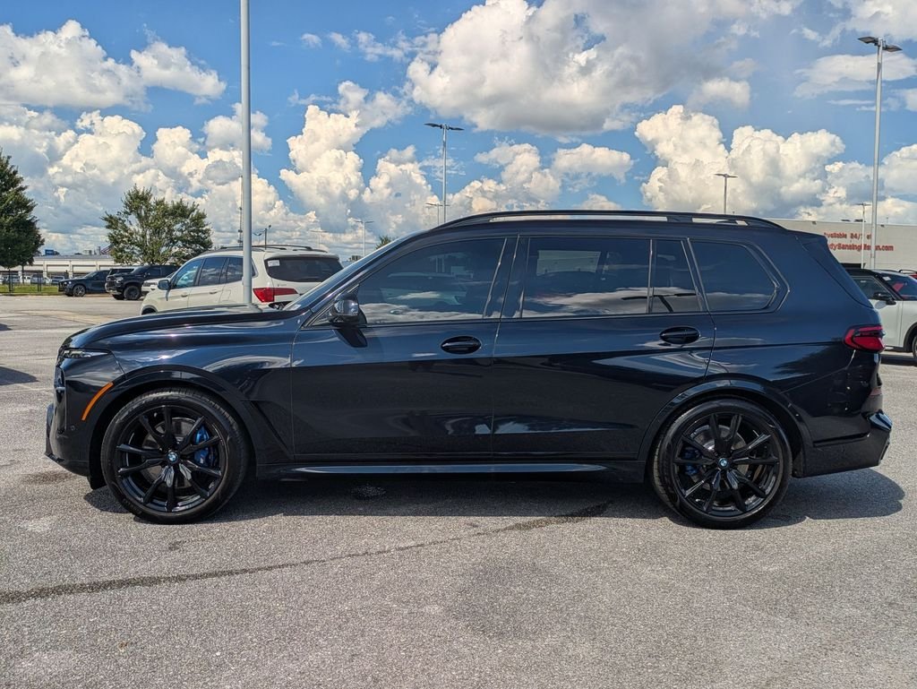 Used 2026 Black BMW xDrive40i image 2