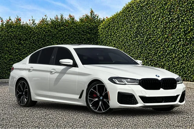2023 BMW 5 Series M550i xDrive