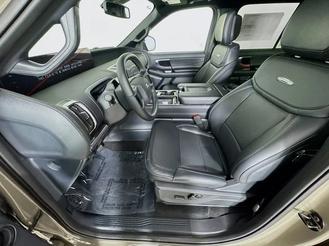 New 2027 Marsh Gray Ford Platinum image 22