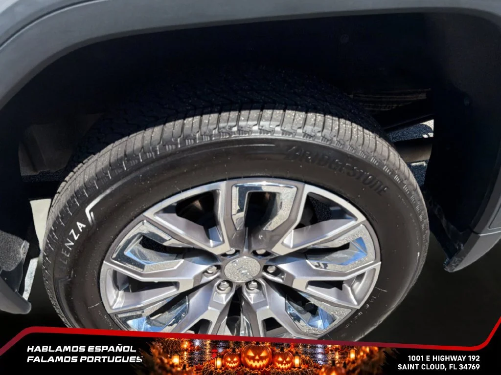 Certified Used 2023 SUMMIT WHITE GMC Denali image 12