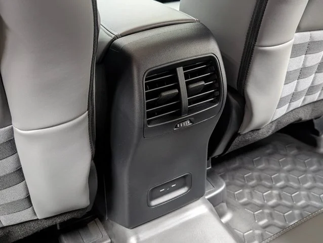 New 2026 Oxford White Ford Badlands® image 44
