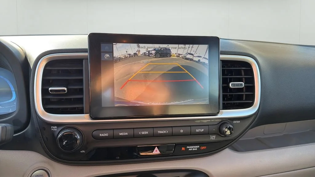Used 2025 Red Hyundai SEL image 26
