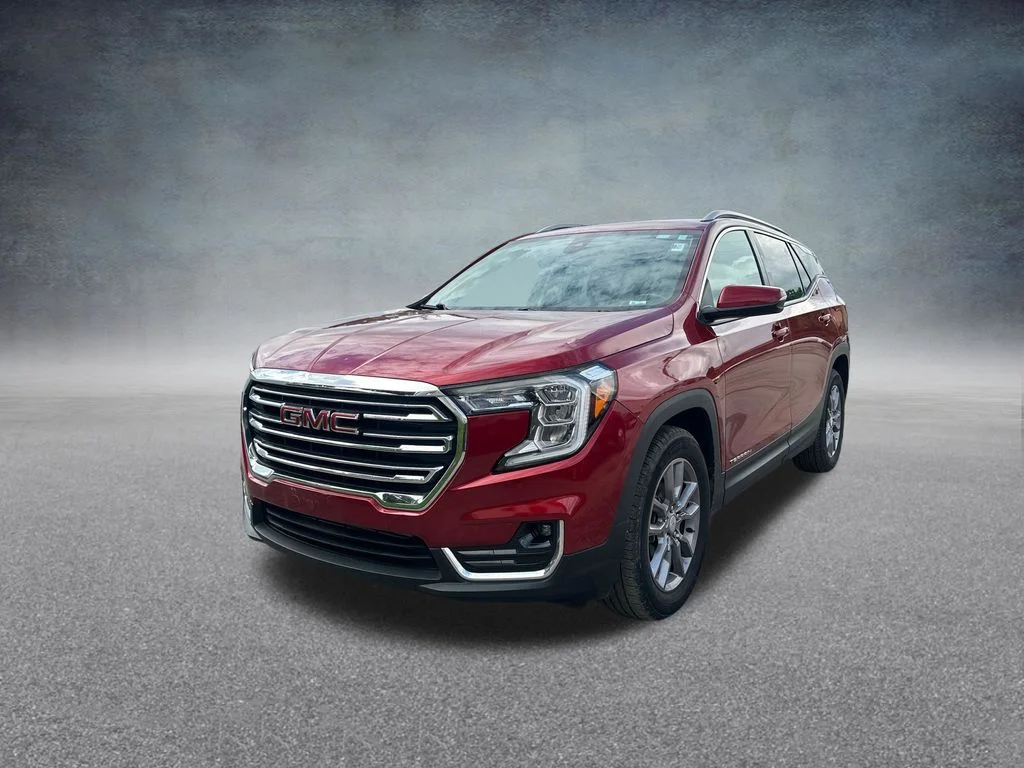 Used 2023 Volcanic Red Tintcoat GMC SLT image 29