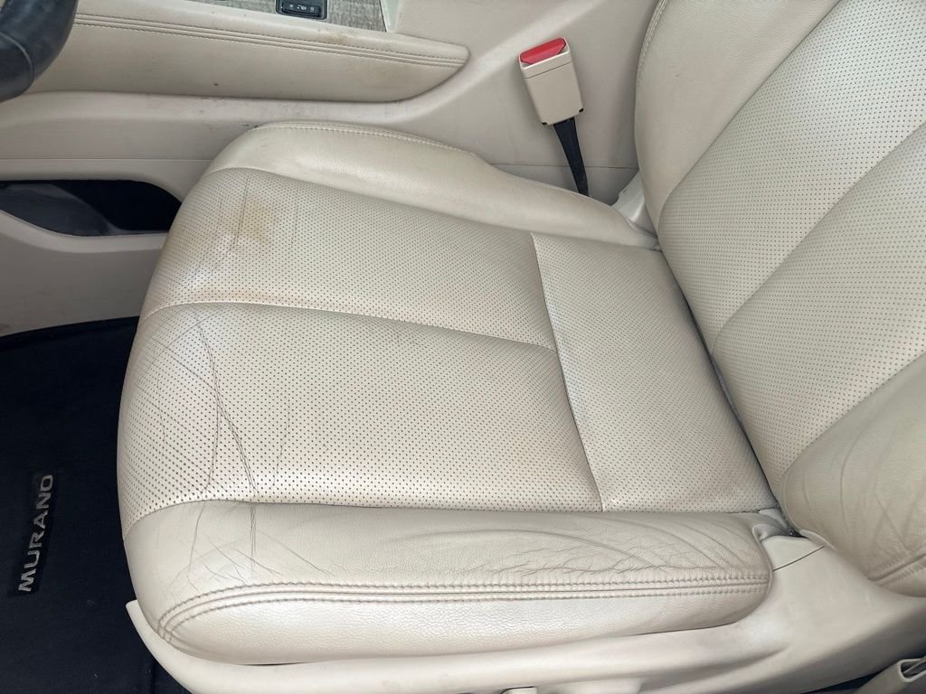 Used 2019 Pearl White Tricoat Nissan SL image 13