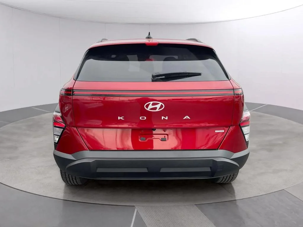 Used 2025 Ultimate Red Metallic Hyundai SEL image 4