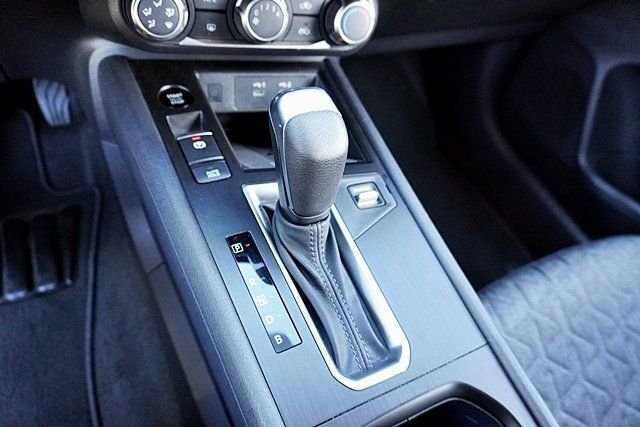 Used 2025 Brown Nissan SV image 29