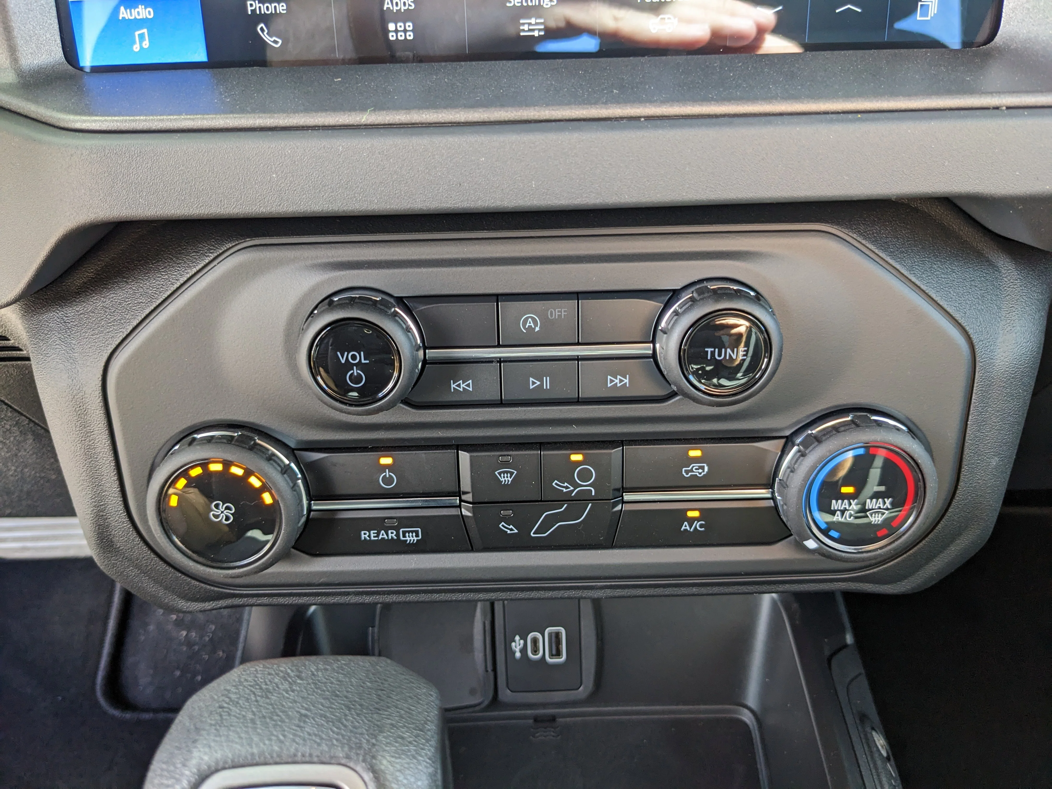 New 2026 Velocity Blue Metallic Ford Base image 22