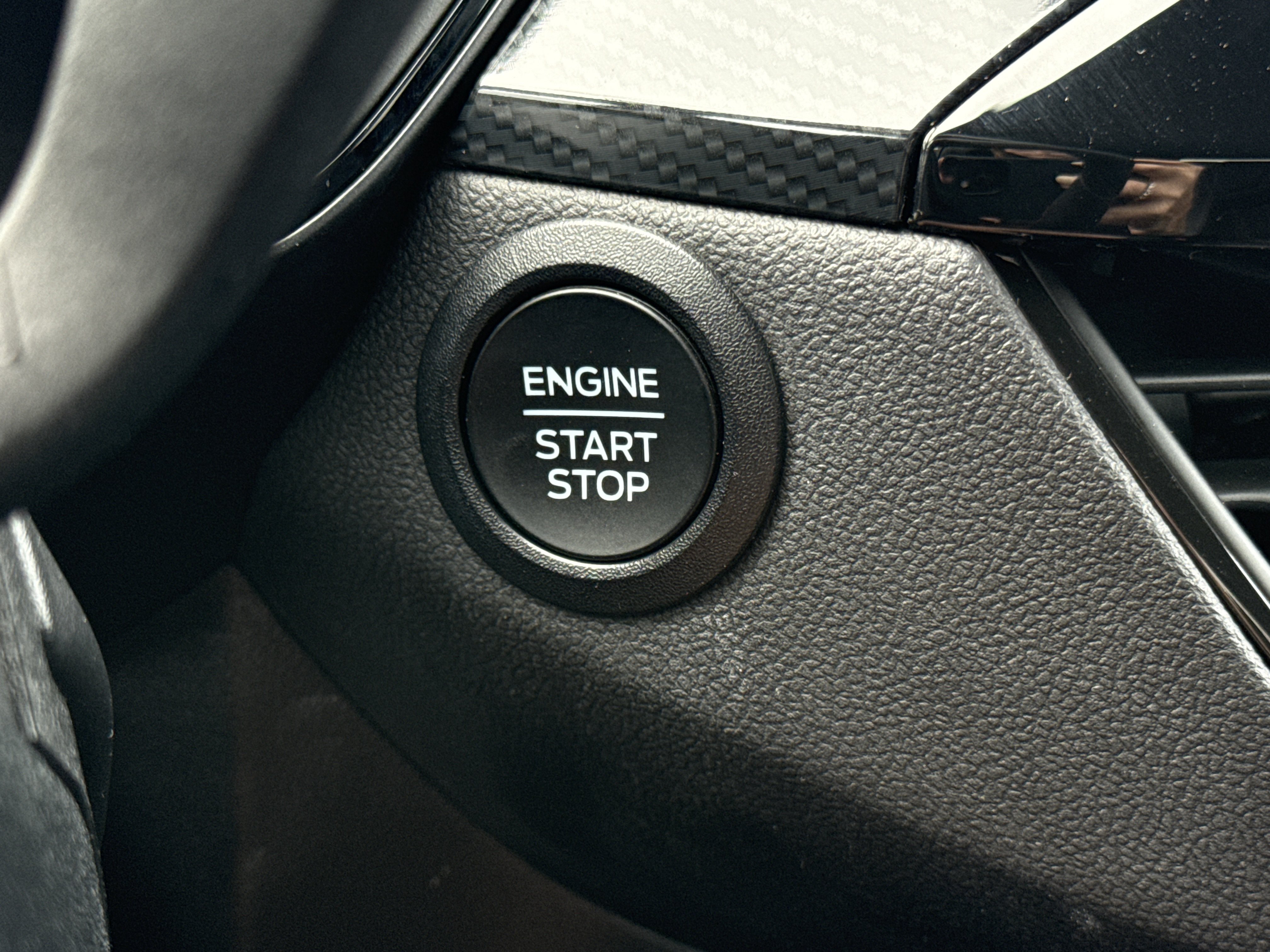 2024 Ford Escape ST-Line - Photo 25