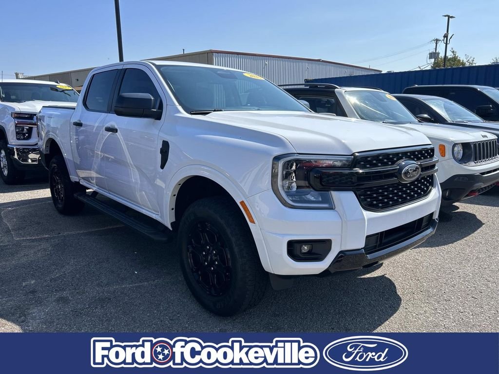 Used 2025 Oxford White Ford XLT image 1