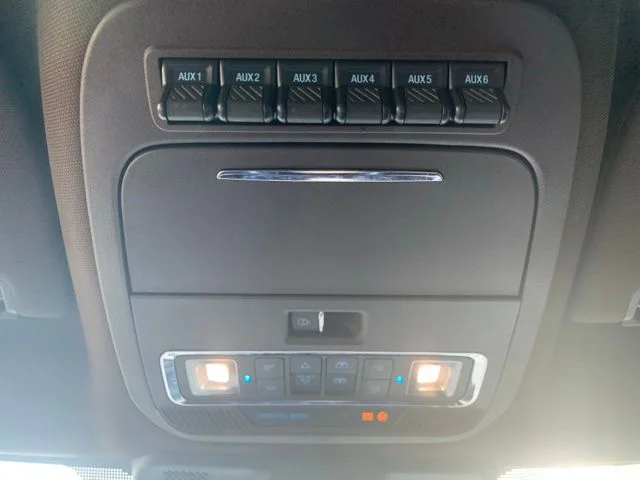 Used 2023 Gray Ford King Ranch image 33