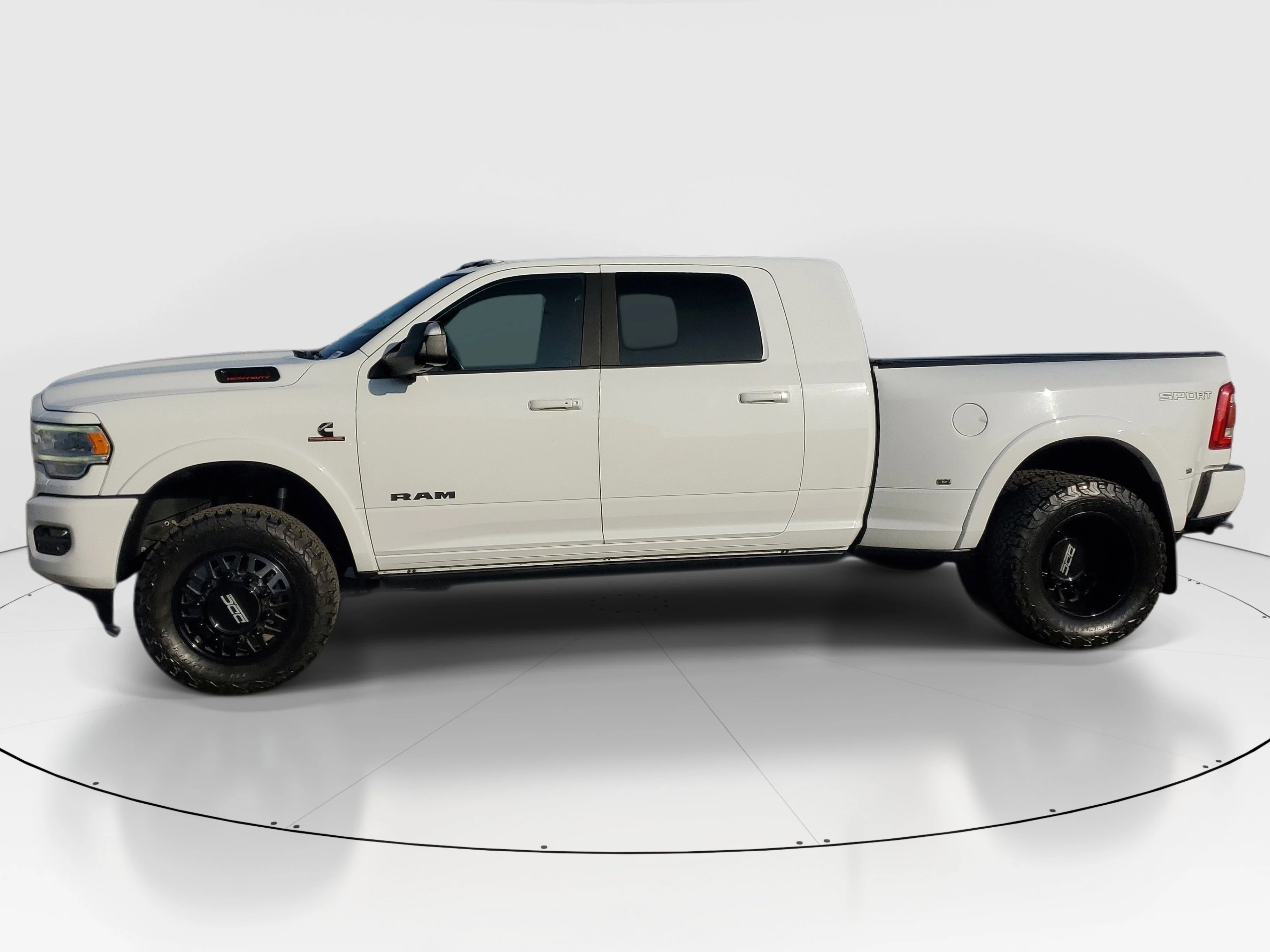 Certified Used 2020 White Ram Laramie image 2