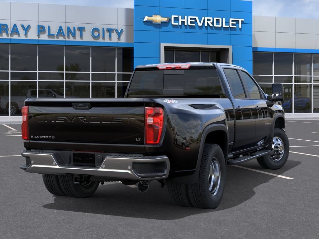 New 2026 Black Chevrolet LT DRW image 4