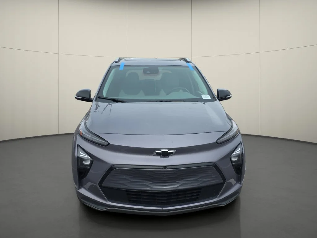 Used 2023 Chevrolet Bolt EUV Premier with VIN 1G1FZ6S04P4158059 for sale in Phoenix, AZ