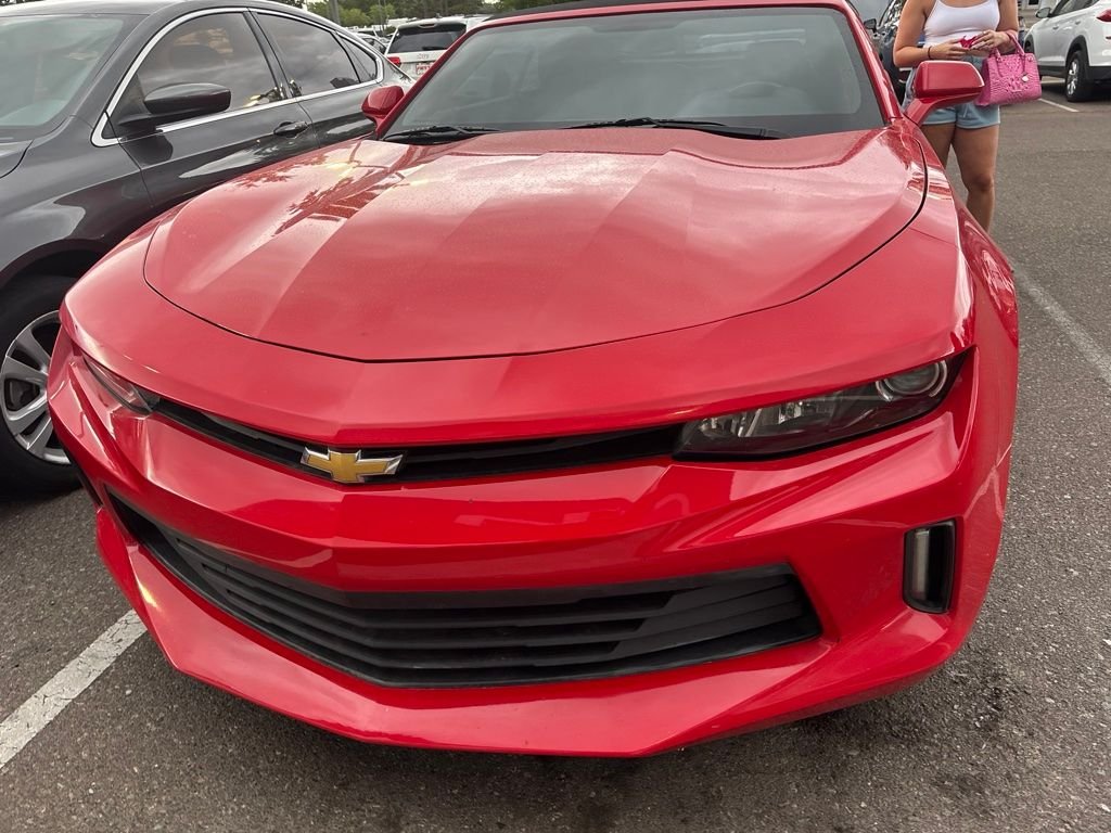 Used 2018 Red Chevrolet 1LT image 3