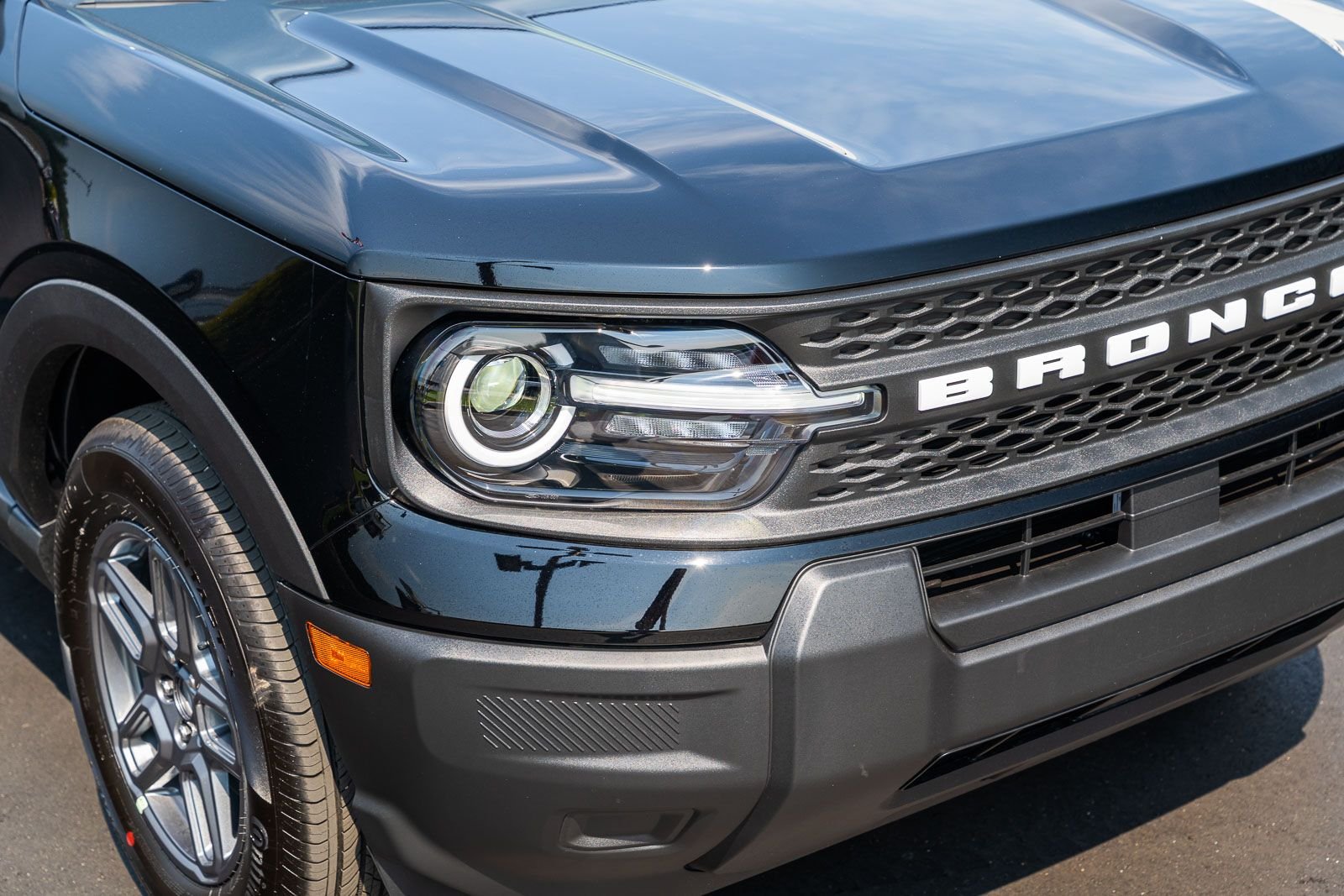 New 2026 Shadow Black Ford Big Bend® image 6
