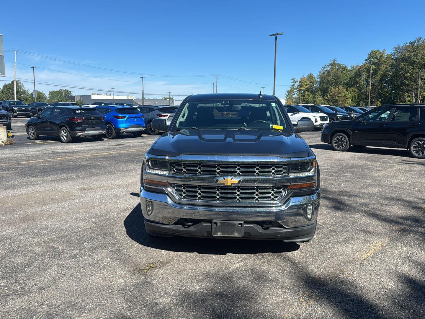 Used 2019 Graphite Metallic Chevrolet LT image 2