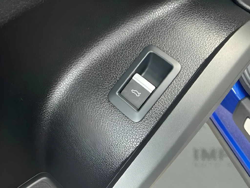 Used 2021  Audi Prestige image 30