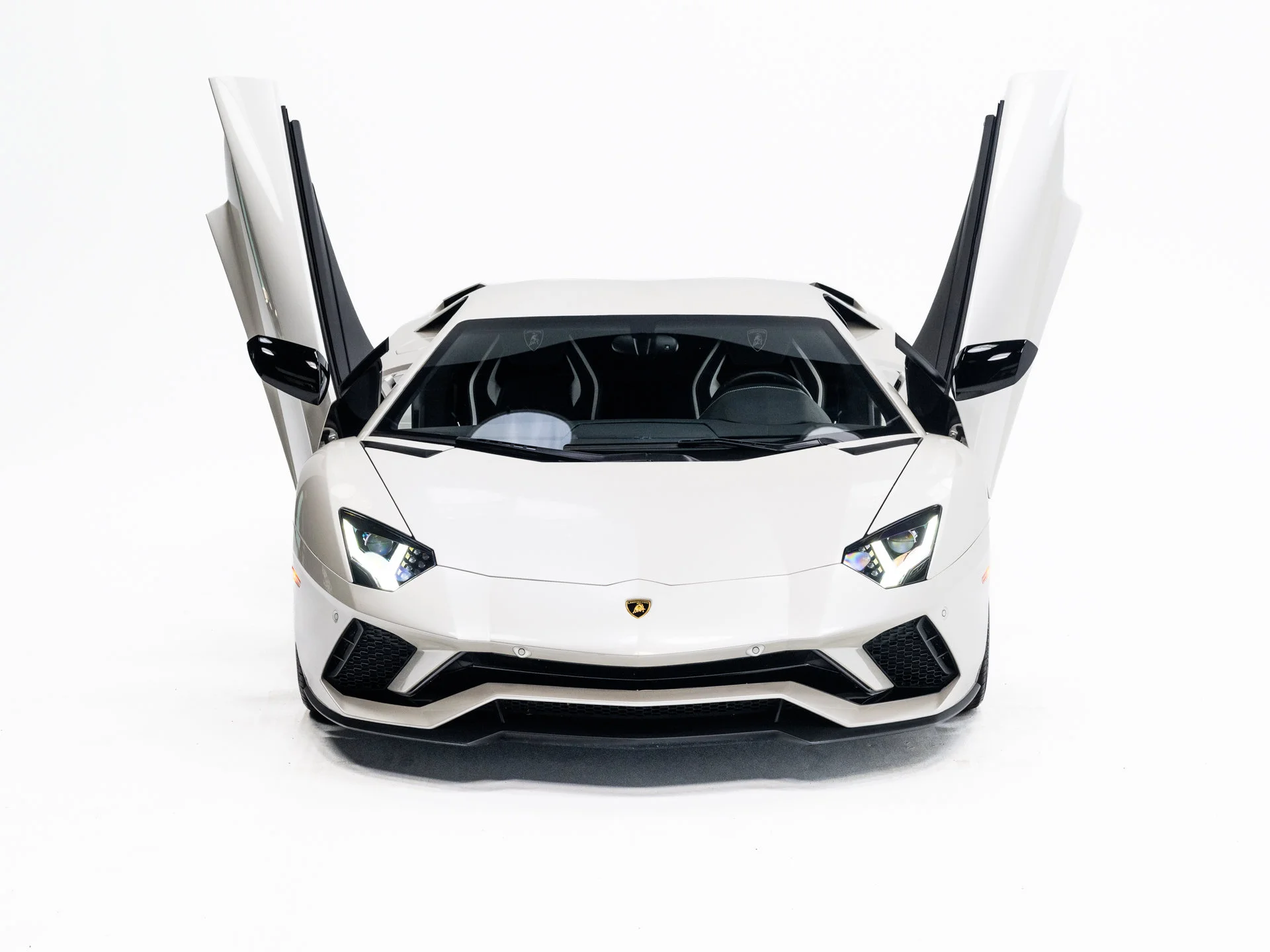 Used 2018 Bianco Isis Lamborghini  image 10