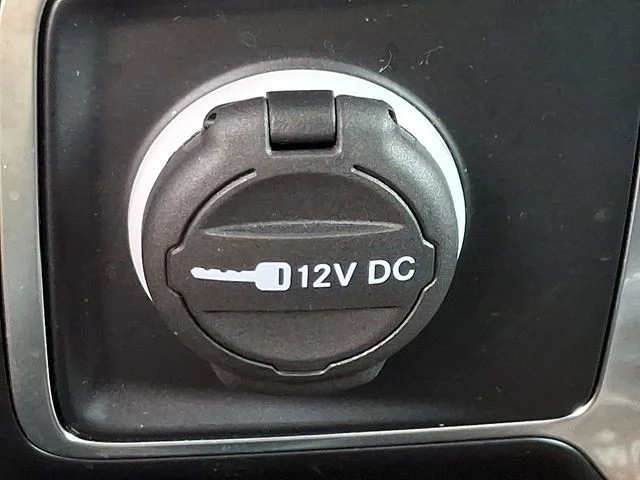 Used 2022 Gray Jeep Overland image 23