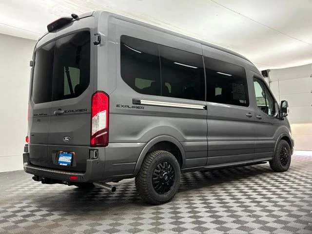 New 2026 Gray Ford Explorer Limited SE image 8