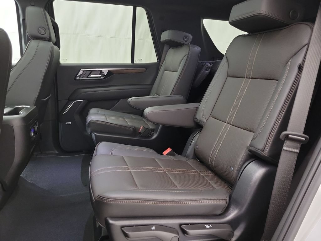 2025 Chevrolet Tahoe High Country - Photo 12