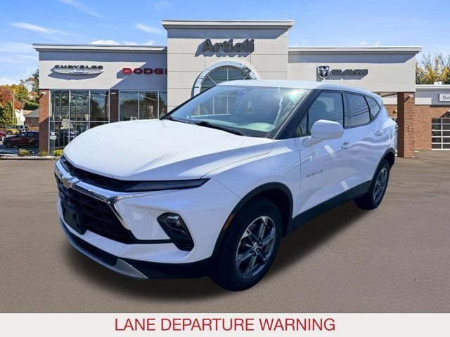 Certified Used 2025 White Chevrolet LT image 4