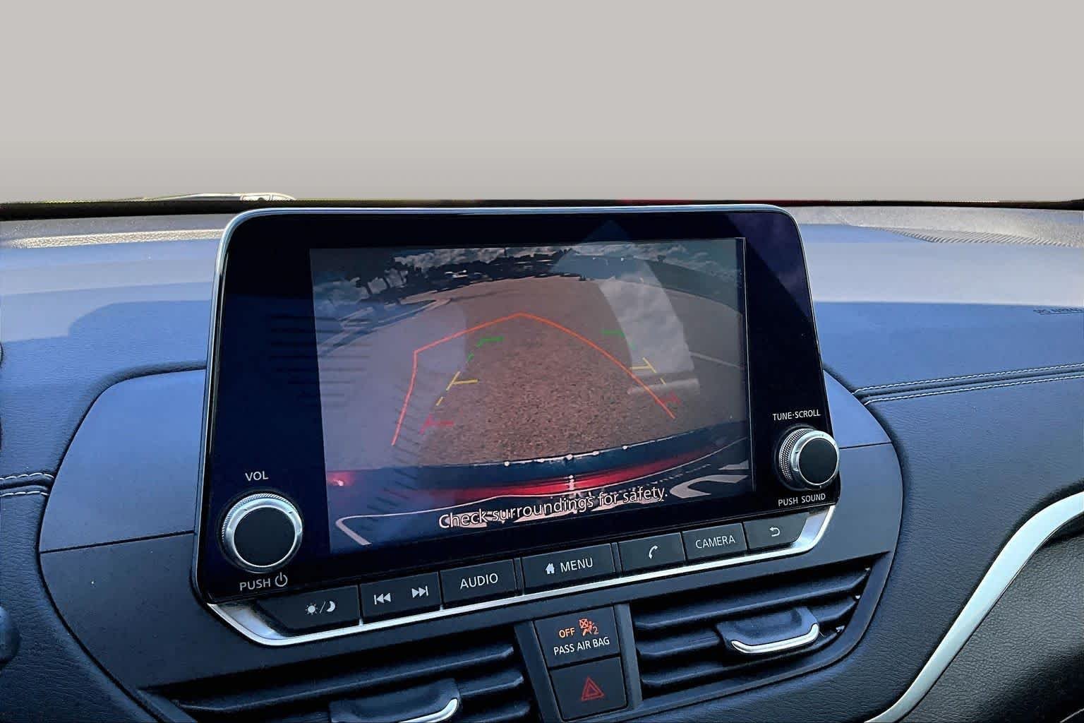 Used 2020 Scarlet Ember Tintcoat Nissan 2.5 SV image 27