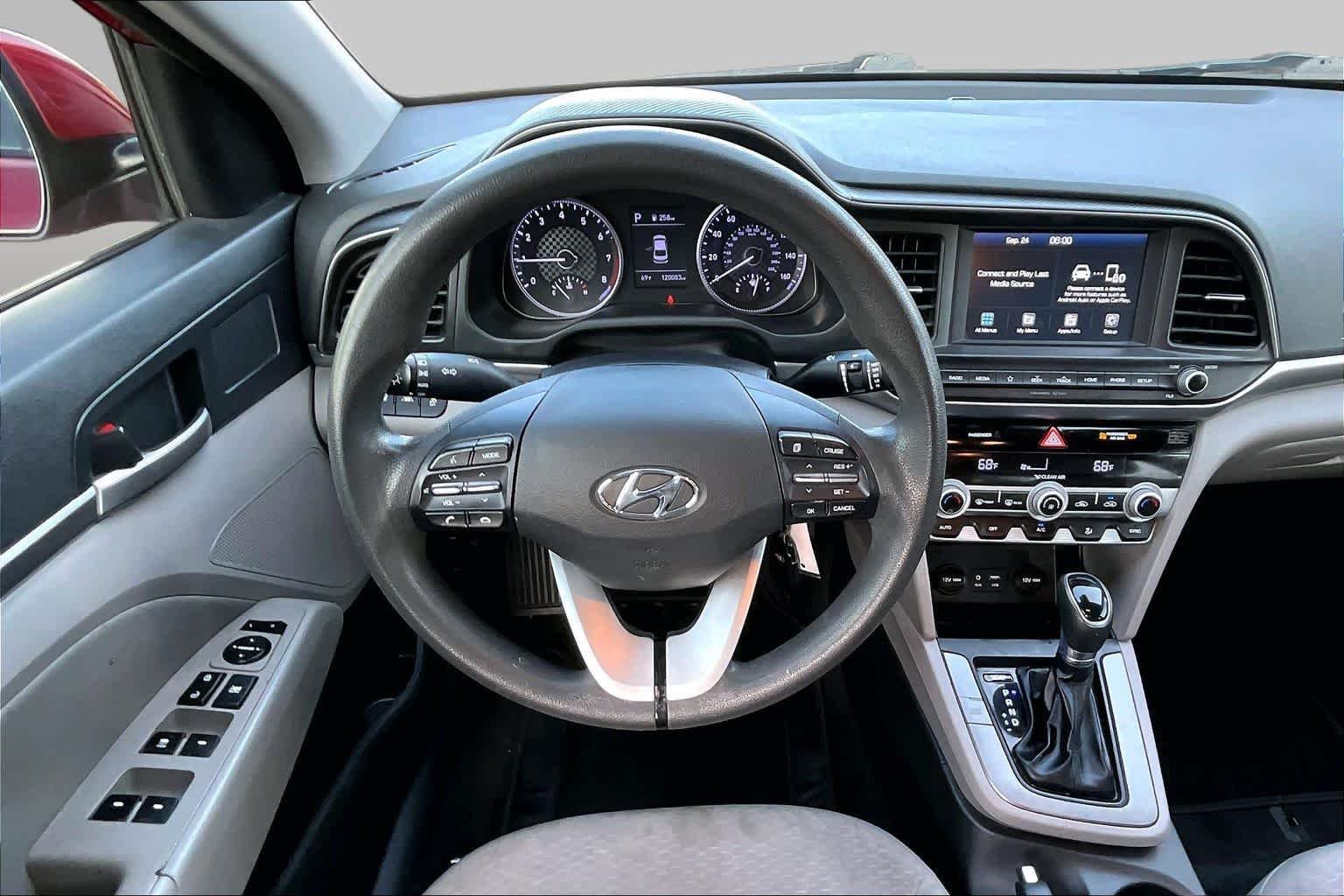 Used 2020 Calypso Red Hyundai SEL image 6