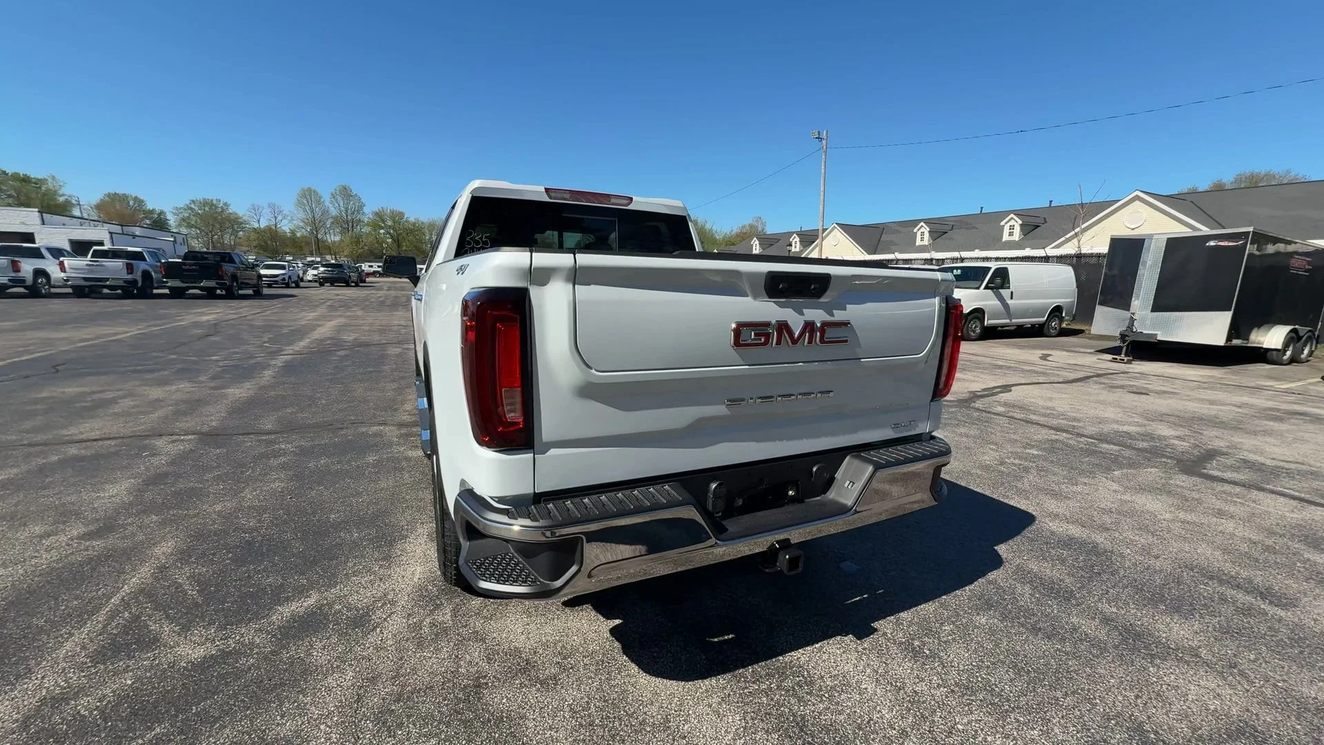 New 2026 Glacier White Tricoat GMC SLT image 7