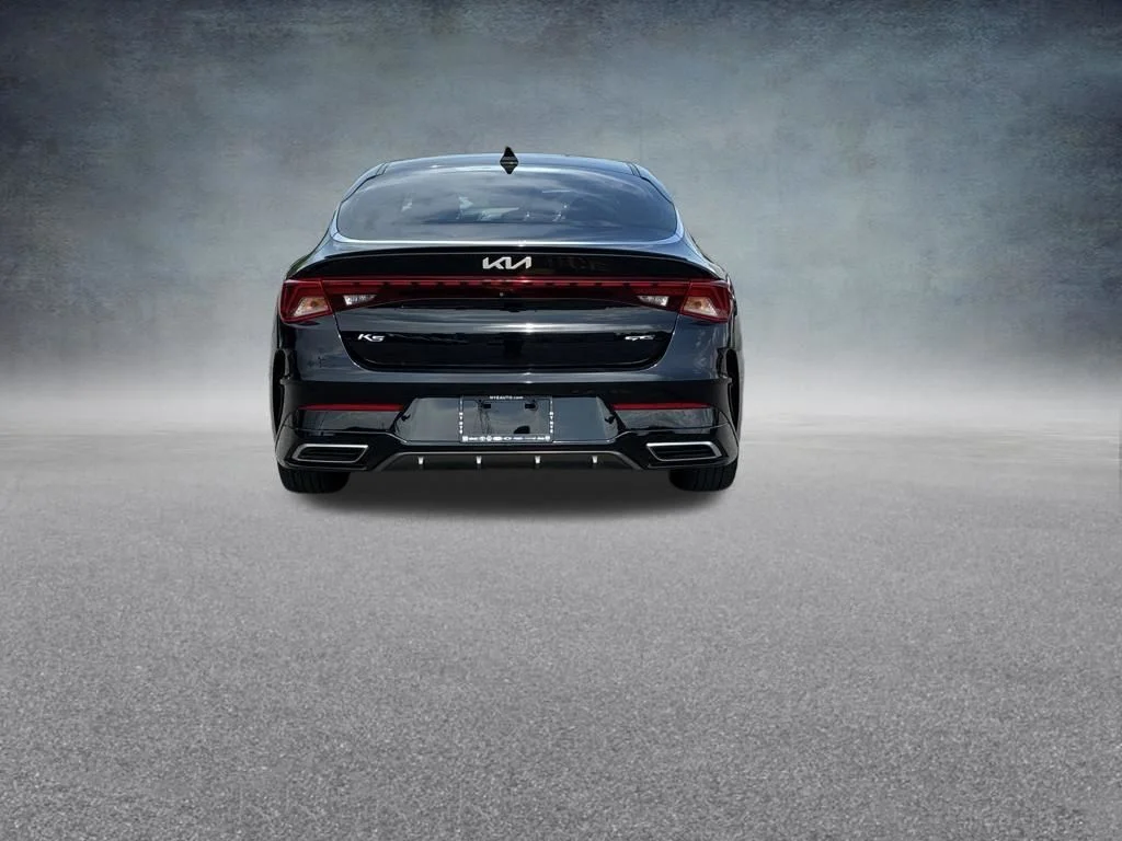 Used 2022 Black Kia GT-Line image 4