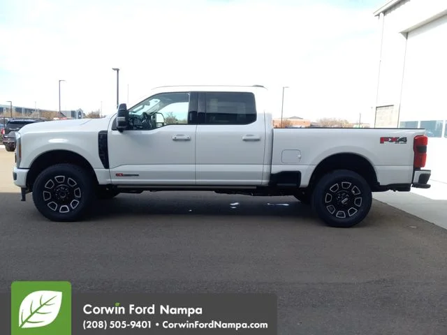 New 2026 Star White Metallic Tri-Coat Ford Platinum image 6