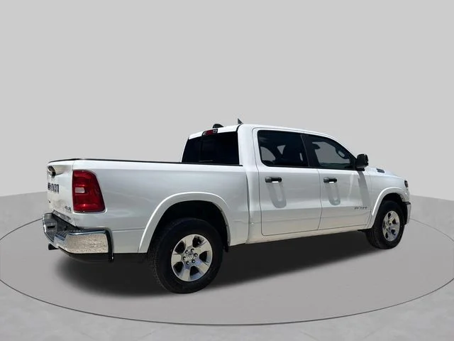 Used 2025 White Ram Big Horn/Lone Star image 5
