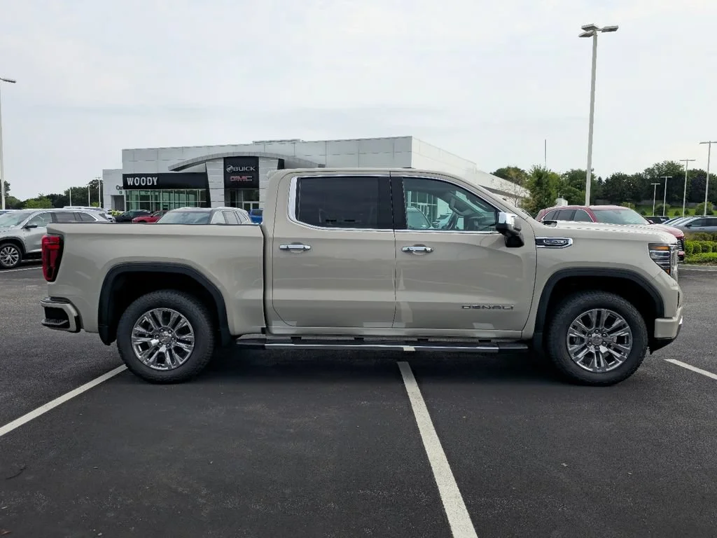 2026 GMC Sierra 1500 Denali - Photo 7
