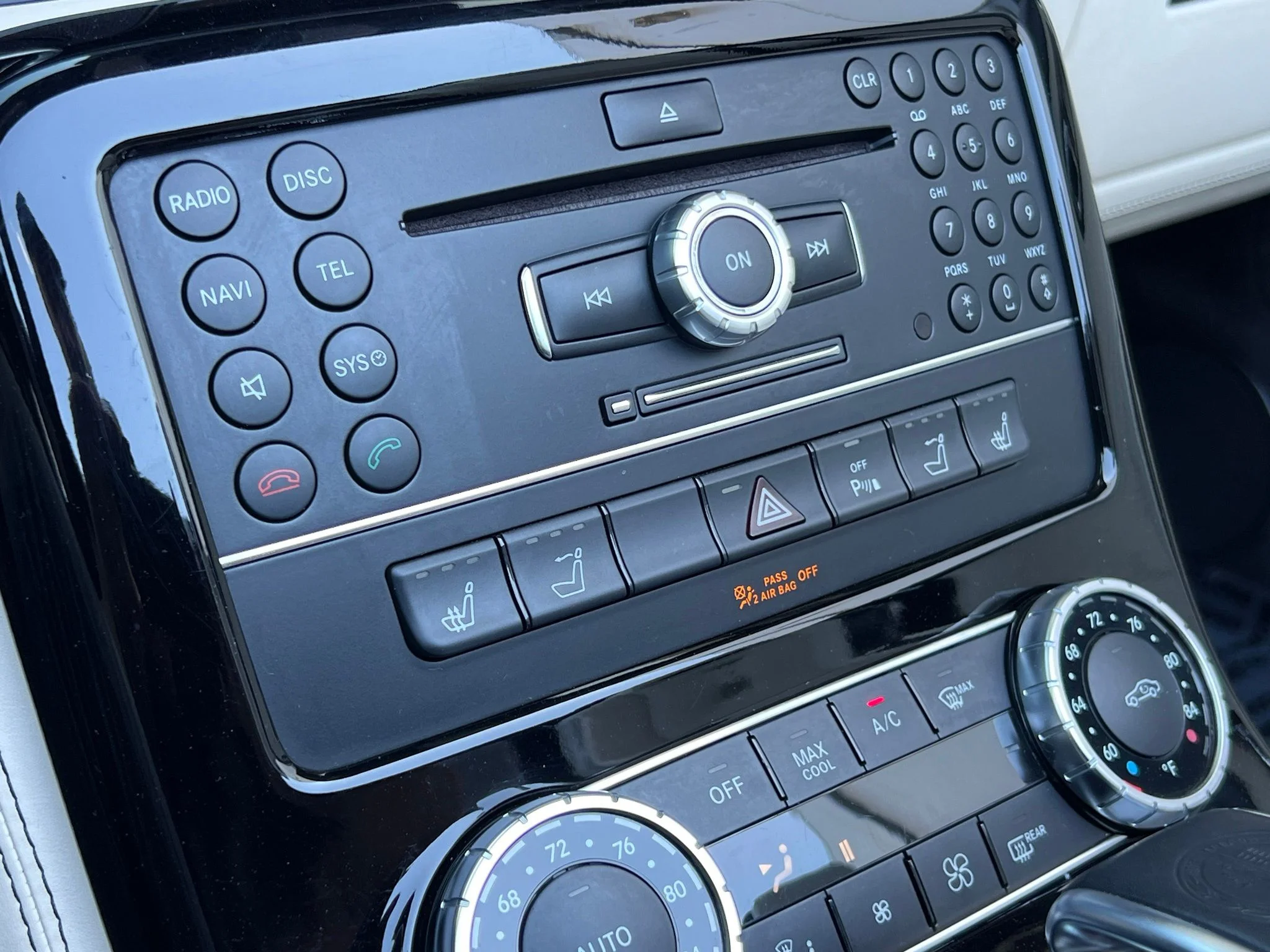 Used 2012 Silver Mercedes-Benz Base image 26