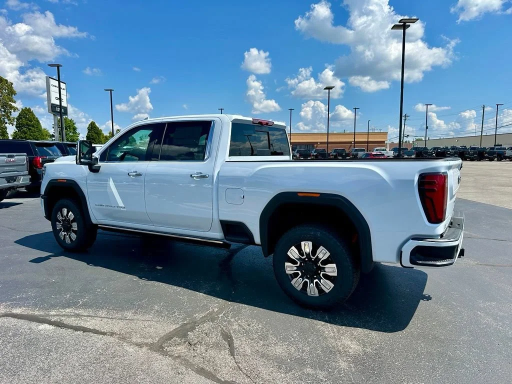 2026 GMC Sierra 2500HD Denali - Photo 7