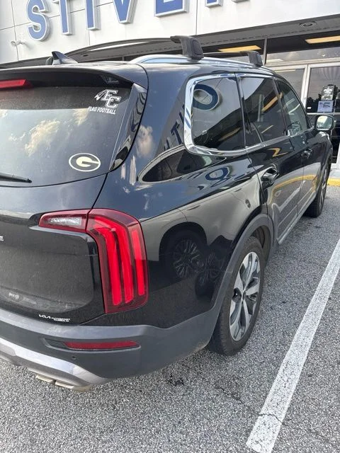 Certified Used 2022 Black Kia EX image 4