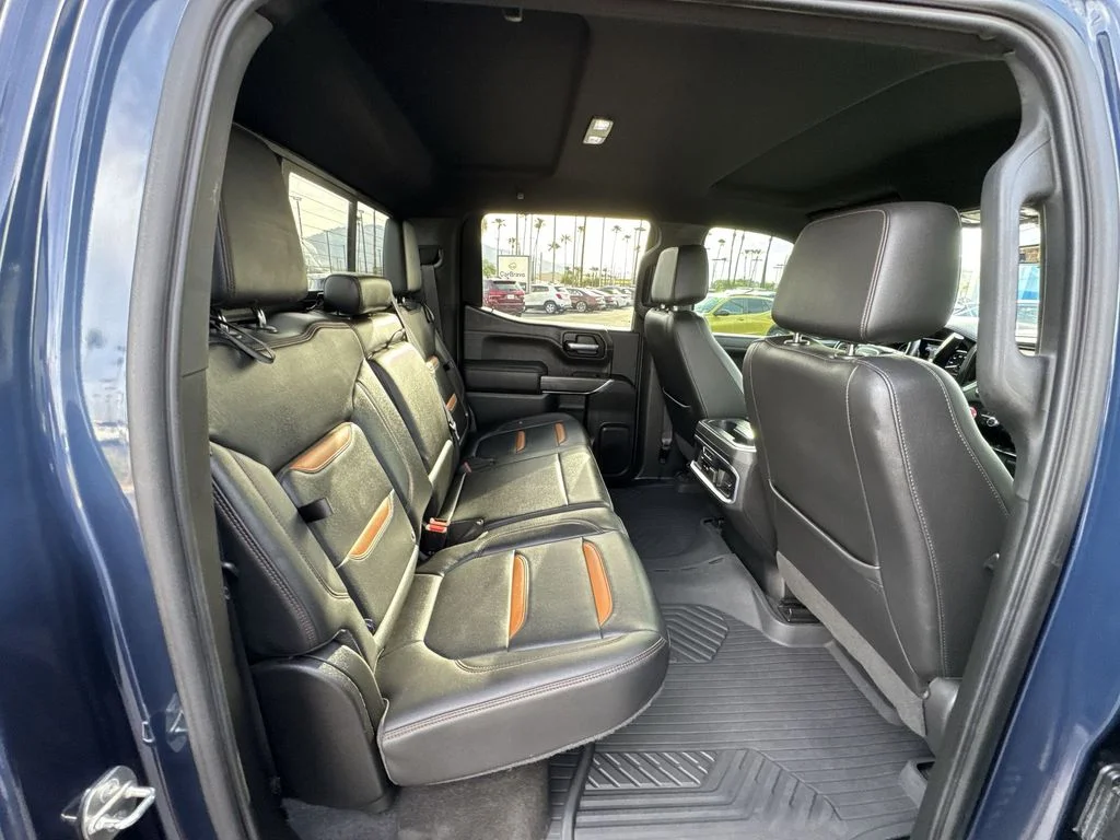 Used 2020 Blue GMC AT4 image 27