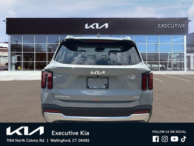 New 2026 Wolf Gray Kia S image 5