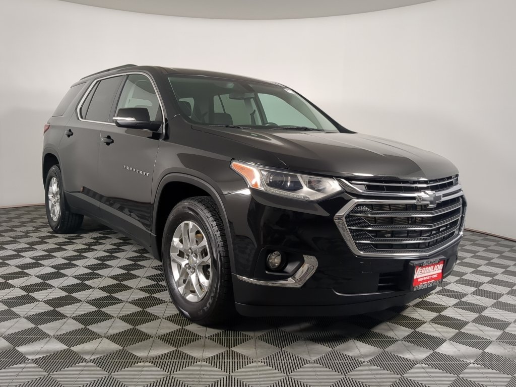 Used 2021 Chevrolet Traverse 1LT with VIN 1GNERGKW8MJ132453 for sale in Tilton, IL
